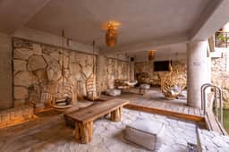 Modern 2BR King Oasis | Cenote | Gym | Coworking