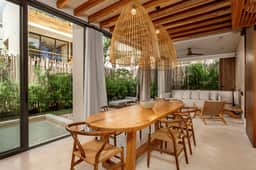 Private Villa w/ Pool, Spa & Driver Service