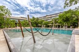 Modern 2BR Playacar | Huge Pool | Gym | Free Bikes