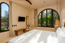Luxury Villa | 2 Pools | Airport Transfer & Driver