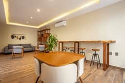 Luxe 2BR | Rooftop Pool | Gym | Coworking | Cinema