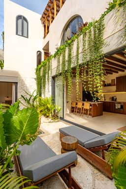 Luxe 4BR Villa | Dual Pools + Concierge Service