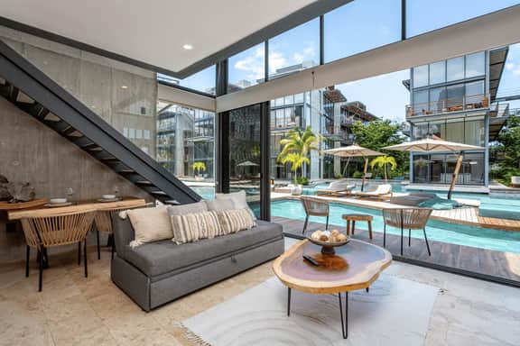Gorgeous Swim Up Loft | Gym | Pool | Cenote
