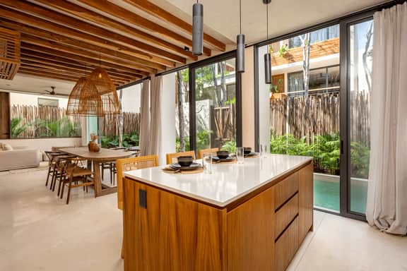 Luxe Jungle Escape | Airport Transport Incl.