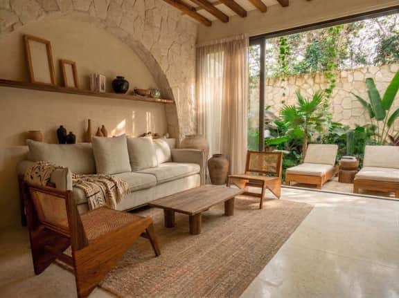 Presidential Villa | 2 Pools | Airport Transfer