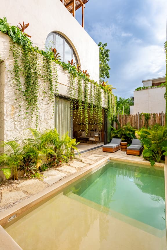 Luxe 4BR Villa | Dual Pools + Concierge Service